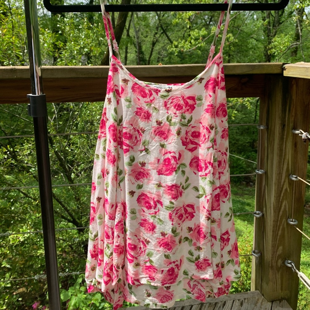 Flowy Floral Top